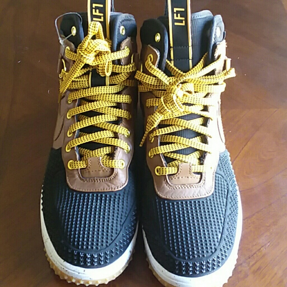 Nike LF1